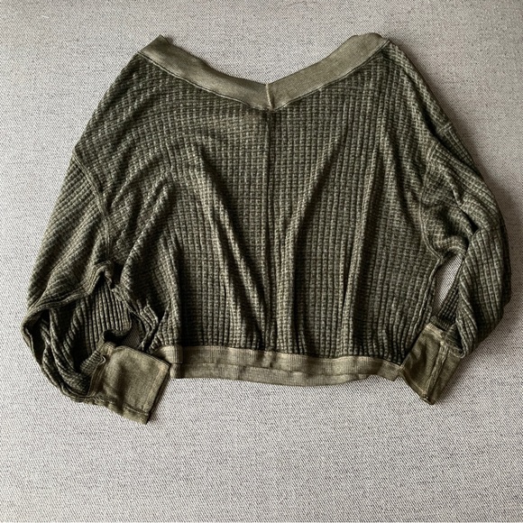 Free People We The Free South Side Thermal Top Olive Moss Green Double V Neck - Picture 3 of 4